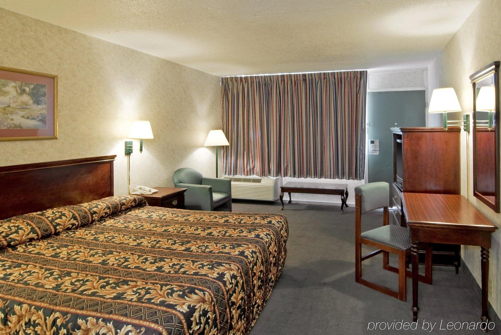 Fair View Inn & Suites Memphis Bagian luar foto