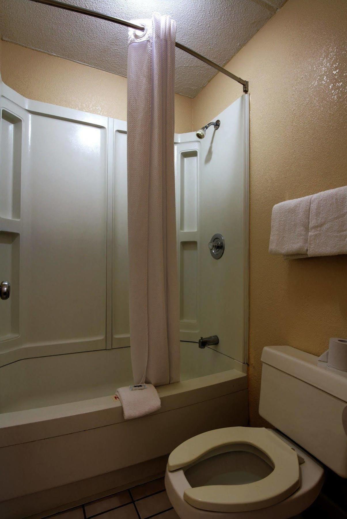 Fair View Inn & Suites Memphis Bagian luar foto